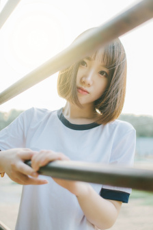 绕床弄娇妻